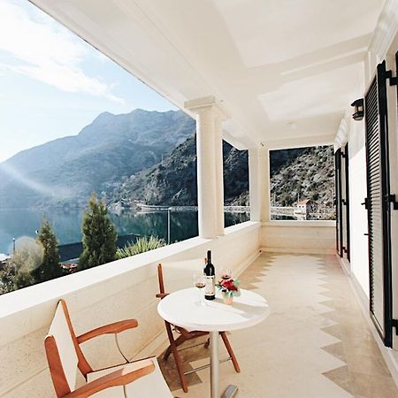 Villa Teuta ريسان المظهر الخارجي الصورة